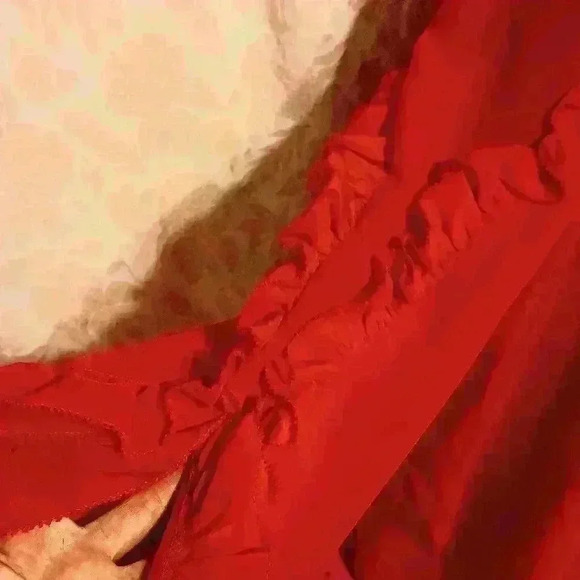 NWT Chelsea and Walker Slimane 100% Silk Ruffle Blouse Chinese Red Size 10 - Picture 3 of 14